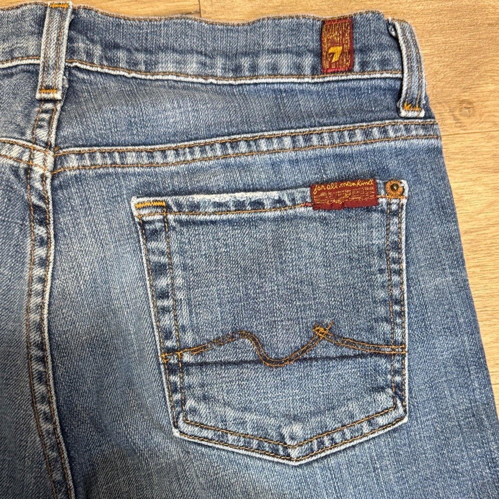 7 For All Mankind classic blue denim straight leg jeans. - Picture 9 of 15